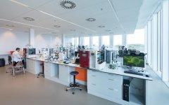 物理實驗室操作臺多少錢？價格如何？